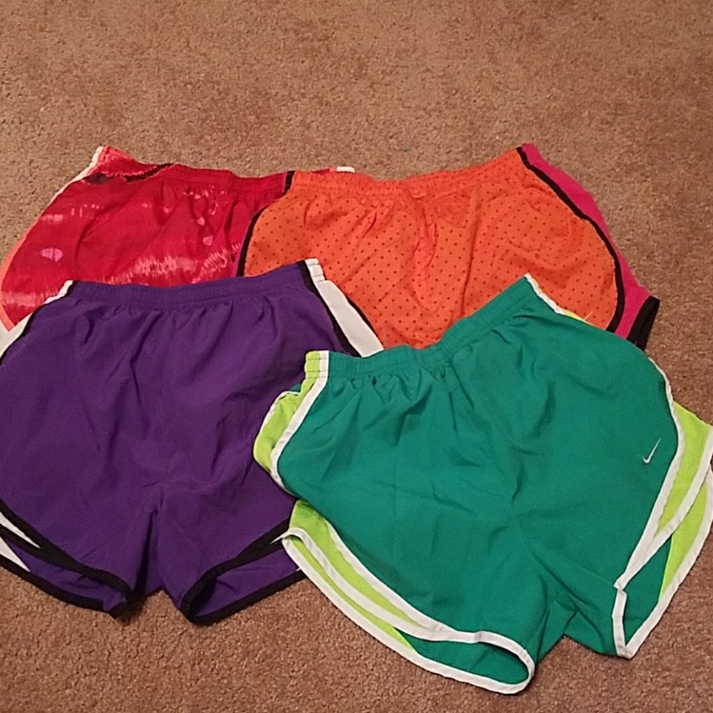 Nike Tempo